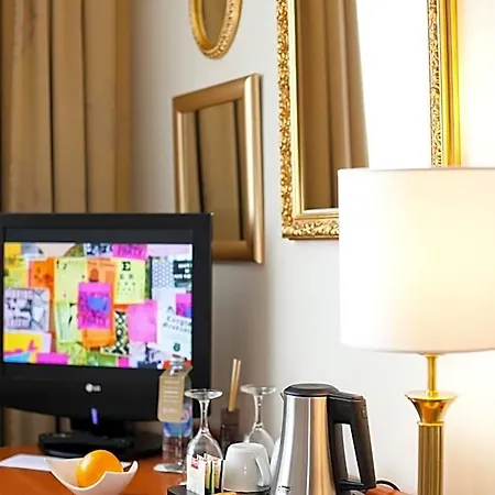 Hotel Globo 4*